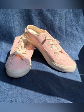 Hash Bubbie Pink Canvas Backless Mule Sneakers Women's Size 8.5 NWOB